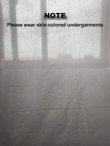 1 件纯色床裙，100% 涤纶面料，5 条直褶荷叶边，柔软亲肤，用于覆盖床下储物空间，适用于卧室/宿舍