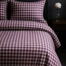 Duvet Cover Set Without Fitted Sheet – Button Closure – 71% Polyester, 26% Cotton, 3% Viscose | Single: 160x220 Cm + 1 Pillowcase | Double: 200x220 Cm + 2 Pillowcases | Soft & Durable Fabric | Made In Turkey - Purple - View 1