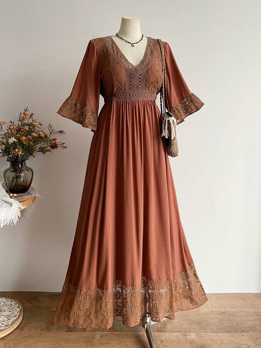 Rusttydustty Vestido bohemio de encaje con parches, cuello en V y mangas medianas, estilo vintage elegante, adecuado para uso casual, vacaciones, Año Nuevo, Día de San Valentín y otras ocasiones - Marrón - Ver 1