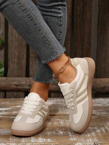 1 par de zapatillas deportivas casuales de mujer con diseño geométrico, puntera redonda plana y cordones, de moda y versátiles - Caqui - Ver 2