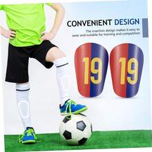 1 Pair Red & Blue No.19 Football Shin Guards, Comfortable Fit, Unique Size Design Suitable For Football Or Other Sports - Multicolor - View 3