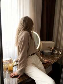 1 قطعة كنزة صوفية محبوكة بلون المشمش، إطلالة مريحة ومسترخية للارتداء المنزلي، مناسبة للنساء الناضجات للاستخدام اليومي والتنقل، خفيفة الوزن وفضفاضة المقاس - لون مشمشي - مشاهدة 6