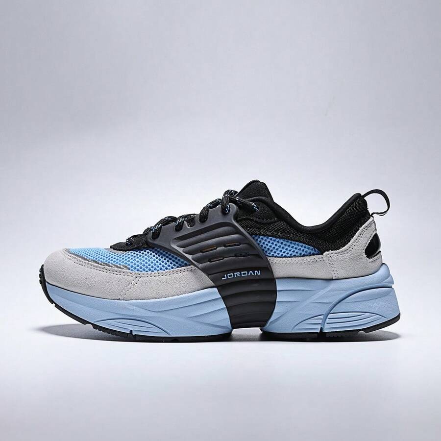 Men's JORDAN TRUNNER O/S Casual Sports Shoes, Low-Top IB3722-007 - Black - View 1