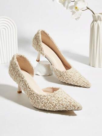 2025 Nuevos zapatos de tacón alto de punta elegante de unicolor simple para mujer, tacones de gatito