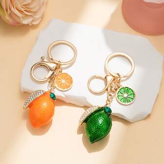 1个3D柠檬水果休闲可爱锌合金钥匙扣背包挂饰，汽车钥匙链，节日礼物