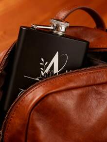 Personalized Wine Pot Gift For Men, Bachelor Party Gift, Groom Groomsman Dad Gift, Groom'S Wedding , Boyfriend Gift. Groom And Groomsman Personalized Matte Black 6-Ounce Wine Jug, Customized 6-Ounce Hip-Hop Wine Bottle, Laser Engraved Water Bottle, Party Wedding Party Gift, Gift For Boyfriend, Meaningful Valentine's Day Christmas Gifts