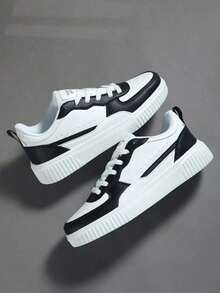 大码时尚休闲男鞋，经典时尚男士运动鞋系带跑步鞋，个性化男士休闲运动鞋街头鞋 - 黑與白 - 查看 4