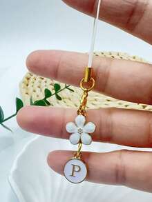 1pc Metallic Heart & Alphabet Letter A-Z Charm Phone Pendant - Black - View 72