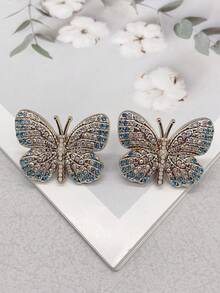 2 PIEZAS Encantos de cordones de zapatos de mariposa de resina colorida de lujo DIY Decoraciones para botas, zapatillas de mujer Cordones con piedras brillantes extraíbles Hebillas de accesorios personalizados Decoración de clips de zapatos Apto para zapatos con cordones de mujer Regalos de Navidad, Halloween, San Valentín, cumpleaños, fiesta (Zapatos no incluidos)