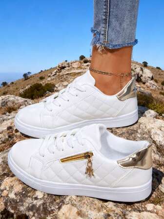 Women's Casual Flat Shoes, Fashion Outdoor Small White Shoes, Campus Student Couple Shoes, Flat Lace-Up Women's Canvas Shoes, Breathable Thin Sports Shoes, New Versatile Vulcanized Shoes