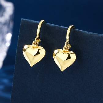 1 Pair Fashionable Hollow Lightweight Gold-Plated Heart Pendant Earrings - Minimalist Sexy Heart-Shaped Clip-On Earrings, Suitable For Casual And Formal Occasions, Anniversary Gift
