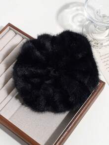 1pc Women's Fashionable & Elegant 16cm Oversized Fluffy Hair Scrunchie, Warm For Everyday Wear In Spring, Autumn & Winter Head Accessories