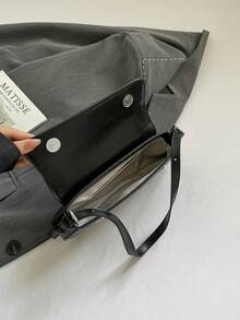 1 Túi xách PU bóng cho nữ, Túi đeo chéo nhỏ có khóa thời trang, Phần cứng tông vàng, Màu hồng/Nâu/Đỏ/Đen/Trắng, Có lót và viền, Ví hình chữ nhật có cấu trúc, Thích hợp cho sử dụng hàng ngày, đi làm, đi học, tiệc tùng - Thiết kế bền và dễ vệ sinh, Túi đa năng thời trang có khóa, Bóng và có lót, Phụ kiện thời trang nữ, Túi tote du lịch cao cấp cho nữ, Ví cổ điển, Túi xách hàng hiệu - màu đen - Xem 5