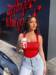 OQQ 3 Piece Bodysuits For Women Sexy Ribbed Strappy Square Neck Stretch Tank Tops Bodysuits - 酪梨綠,香芋紫,玫瑰米,黑,紅,玫瑰白 - 查看 3