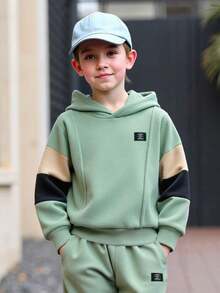 幼儿/青少年男童秋冬季保暖长袖卫衣和宽松休闲运动裤两件套，灰绿色连帽拼接袖，韩版运动服套装 - 綠色 - 查看 5