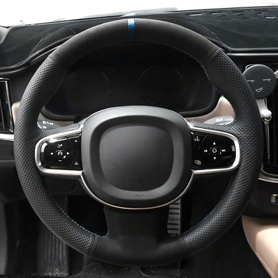 适用于沃尔沃 S90 V90 XC90 2015-2022 和 XC60 S60 2018-2022 的仿毛皮方向盘套 - 38公分 - 查看 1