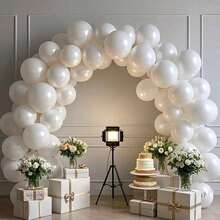 珍珠白气球，表面柔和光泽，风格优雅浪漫，非常适合情人节、婚礼、订婚、生日、周年纪念日、求婚和派对装饰，是DIY气球拱门、背景幕布或拍照亭搭建的理想选择。 - 珍珠白 - 查看 7