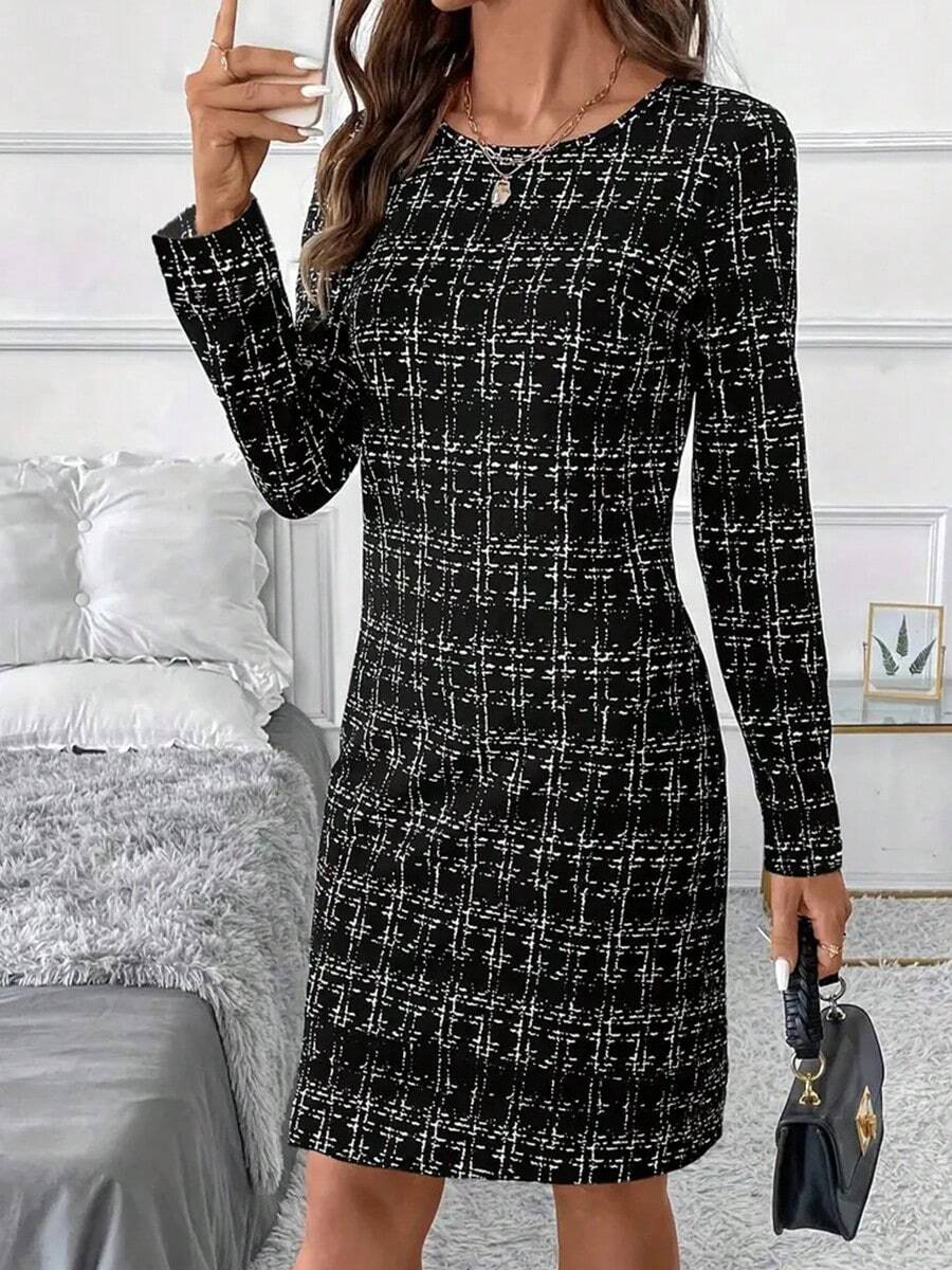 Elegante vestido de punto de manga larga y cuello redondo a cuadros para mujer Vestido de manga larga y largo medio a cuadros blancos y negros que estiliza la cintura y la define Vestido de cuello redondo para otoño/invierno, ideal para combinar con otras prendas Vestido minimalista de corte recto, cálido y cómodo - Negro - Ver 1