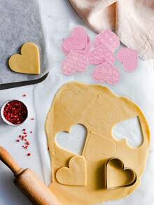 7pcs/Set Valentine's Day Heart-Shaped Cookie Cutters, Stamp Molds With Different Patterns: Stars/Puzzle/Roses/Hearts, Suitable For Fondant Cakes, Chocolate Molds, Holiday Parties, And Kitchen Baking Supplies. - Multicolor - View 5