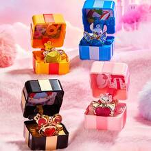 Miniso Caja sorpresa romántica de Disney Winnie the Pooh/Stitch/Mickey, material nacarado exquisito, mini caja de almacenamiento con escenas, organizador de escritorio, pequeño regalo y alivio del estrés al desempaquetar (1 unidad al azar). - Multicolor - Ver 2