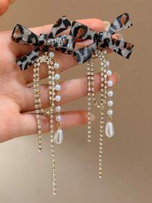 2 件银色蝴蝶吊坠耳环，奢华水钻链流苏耳环，优雅长耳环适合女性日常、节日、派对，新款珠宝礼物 - 多色3 - 查看 4