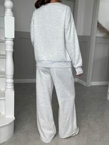 GAOVOT 女士连帽两件套宽松休闲街头运动V领单排扣开衫外套和宽松直筒阔腿裤套装 春季 - 白花灰 - 查看 2