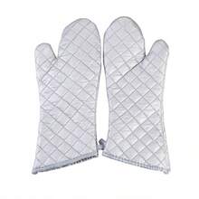 1只加长腕部防护隔热手套，银色涂层防滑烤箱手套，微波炉手套，适合家庭厨房使用 - 銀色 - 查看 4