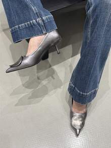 2025 New 5CM Low Heel Shoes, Metal Disc Pointed Toe Thin Heel Pumps, Women's Comfortable Commuting Shoes,Stiletto Heels - Silver - View 7
