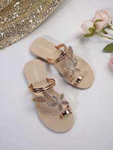 Summer New PU Maple Leaf Women's Flat Sandals, Outdoor Slip-On Comfortable Beach Style Toe-Ring Sandals, Fashionable Solid Color Breathable Non-Slip Soft Bottom Heart Decor Sandals Valentines - 金色 - 查看 4