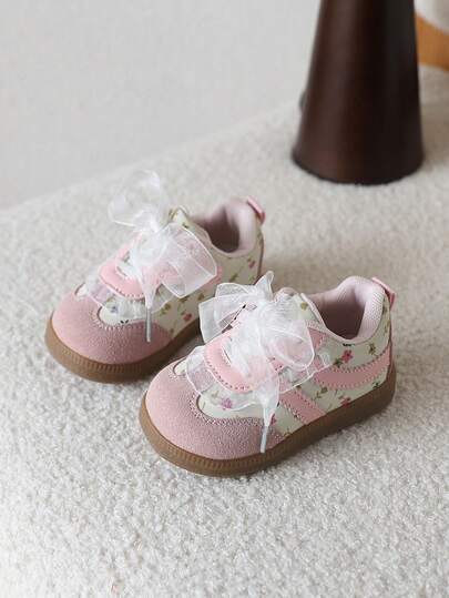 1 Pair Floral Lace Cute Baby Sneakers, Patchwork Soft Bottom Lightweight Casual Girls Shoes