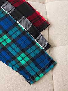 3件套男婴圣诞休闲格子直筒宽松裤，柔软舒适薄款，适合春秋夏季儿童穿着，面料舒适。