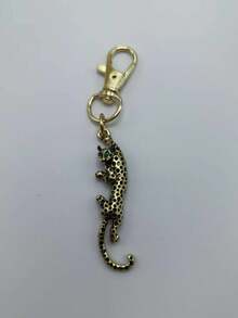 1pc Fashionable Silver/Gold Alloy Rhinestone Leopard Keychain, Car Bag Pendant Charm, Metal Creative Accessory