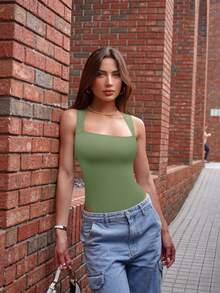 OQQ 3 Piece Bodysuits For Women Sexy Ribbed Strappy Square Neck Stretch Tank Tops Bodysuits - 桃紅,豆綠,櫻桃米,皮粉,淺灰綠,灰褐色 - 查看 4