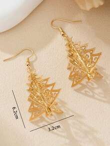 1 Pair Of European And American Retro Christmas Tree Three-Dimensional Earrings With Personalized Hollow Out Christmas Style Holiday Versatile Women's Earrings - Gold - View 3