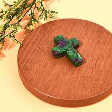1pc Natural Crystal Cross Pendant, Jade Stone Cross Necklace Accessory, Christian Jesus Small Gift, Jesus' Love, New Year, Easter, Thanksgiving Small Gift - Multicolor - View 8