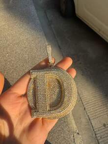 Mặt dây chuyền hình tròn chữ cái vuông tùy chỉnh, chất liệu đồng thau đính đá Cubic Zirconia, 26 lựa chọn chữ cái, dây chuyền phong cách Hip Hop cá nhân hóa để đeo hàng ngày. - Nhiều màu - Xem 11