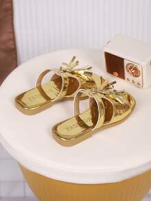 1双儿童流苏PU休闲时尚拖鞋，适合夏季穿着 - 金色 - 查看 6