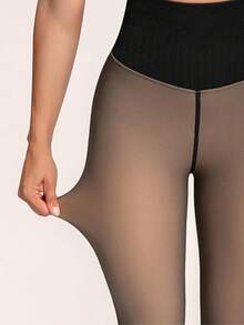 A Women's Seamless Lined Tight Pants With Added Insulation. A Faux See-Through Warm Base Pant With A New Design For Lifting The Abdomen And Enhancing The Buttocks. Suitable For Winter. Warm, Comfortable And Tummy-Controlling. - 黑透膚 - 查看 4