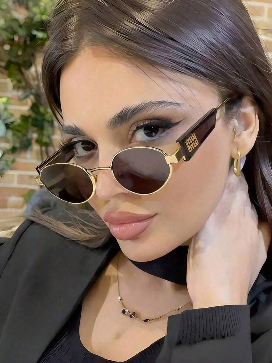 1 Pair Retro Asymmetric Small Frame Geometric Pattern Fashion Glasses, Versatile Fashion, Suitable For Daily Wear, Travel And Vacation Decoration - Round Frame Black - View 1