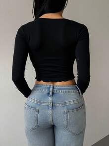 Blusa top acanalado cuello alto corto ajustado entallado moderno juvenil casual elegante versátil chic femenino urbano cómodo primavera verano otoño invierno básico sexy moderno popular - Negro - Ver 4