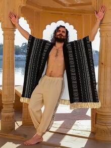 男士黑白印花流苏和服 - 波西米亚风设计，宽松版型，时尚百搭，适合节日造型、波西米亚探险和文化之旅。 - 黑色 - 查看 4