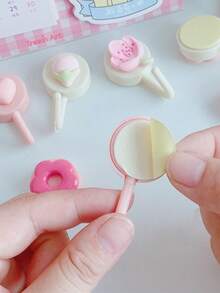 4/8个郁金香造型墙钩，装饰性收纳整理挂钩，适用于学生宿舍、毛巾架，节省空间的多功能衣架，可用于悬挂衣物、包包、帽子、钥匙和各种小物件，尤其适合小户型公寓和浴室。优雅的花卉装饰，轻巧耐用，可安装在玄关、书桌和角落等位置，是现代家居收纳的理想之选。