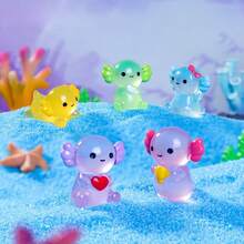 24 Pièces Figurines Miniatures d'Axolotl, Mini Axolotls en Résine Breloques Ornement Jouet pour la Fabrication de Bijoux Bricolage Jardin Paysage Maison de Poupée Décorations (8 Couleurs