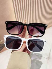 2 piezas de gafas de moda cuadradas con tachuelas multicolor para mujeres, hechas de material de PC, accesorios Y2K, disfraz de mujer, disfraz, viaje, selección de temporada, edición de Halloween, gafas de moda, , adecuadas para looks de fiesta, verano, vuelta al cole, fiestas en la playa, ropa de calle, selfies, vacaciones.