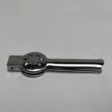 1/2件装不锈钢坚果剥壳器 - 适用于栗子、贝类、坚果的剥壳和开壳，适合房车露营 - 耐用不锈钢设计