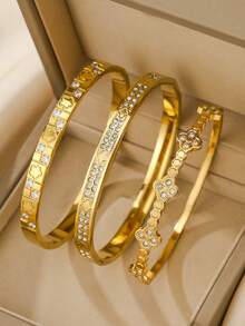 3pcs/Set Stainless Steel Women Bracelet, 18K Plated, Clover & Pentagram Design, Vintage, Versatile, Suitable For Daily Wear, Gifts, Parties, Festivals, Beach Vacation - Gold - View 1