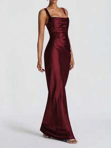 Đầm dạ hội dáng đuôi cá thanh lịch, lãng mạn, quyến rũ với phần eo thắt chặt, thích hợp cho mùa hè. - Màu Đỏ Sâu - Xem 2