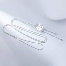 1件925纯银几何波浪方形吊坠项链，简约时尚，可调节长度，适合日常、派对、度假佩戴。可作为礼物送给家人、朋友，也适合圣诞节、情人节、生日等场合。