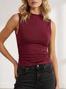 Women's Sleeveless Pleated Tank Top Set - Red - View 3