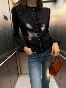 2025 nouveau Pull tricoté élégant à col rond, avec volants superposés et plissés pour femmes. Polyvalent et décontracté, pour l'automne/l'hiver, de couleur gris unicolore